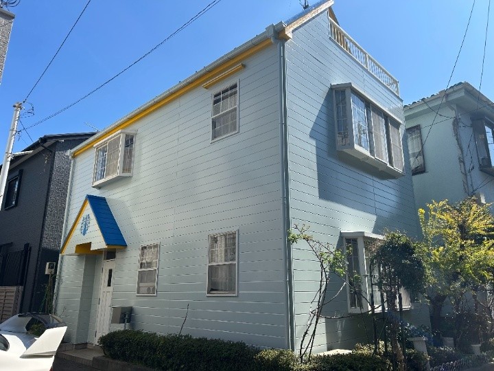 市川市相之川にてサイディング外壁にエスケープレミアムシリコンを採用した塗り替え工事で劣化対策